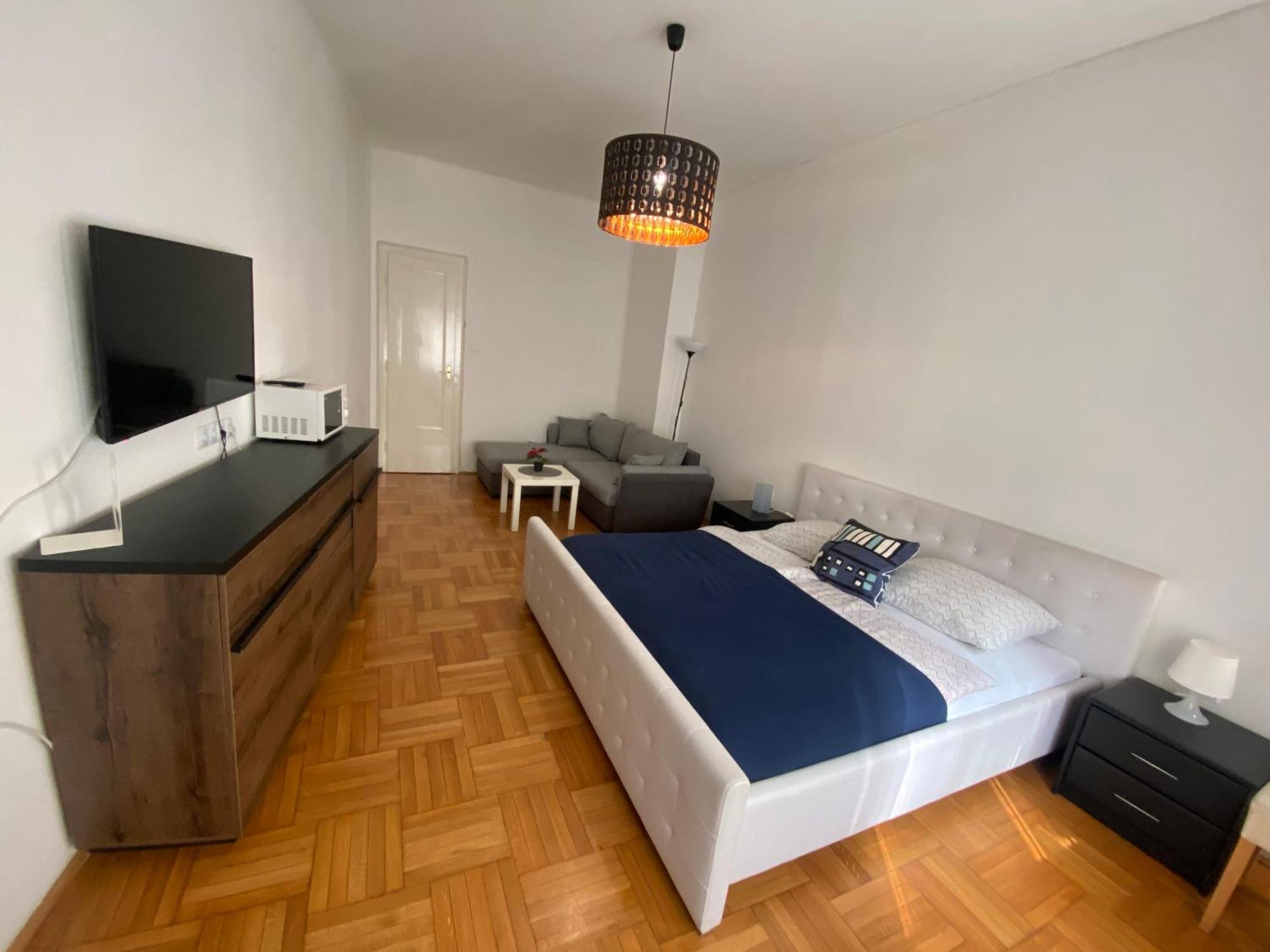 Promenade Guesthouse Near The Danube Budapest Exterior photo